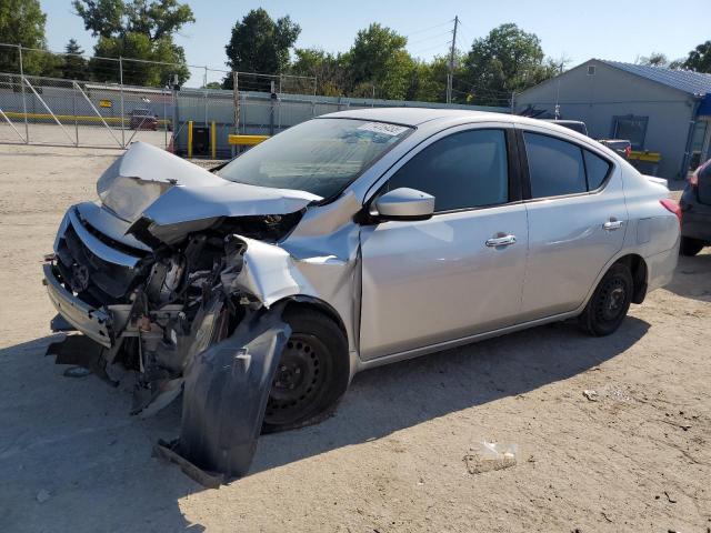  Salvage Nissan Versa
