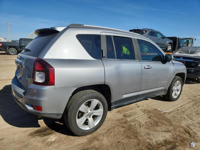 Jeep Compass Latitude Image 2