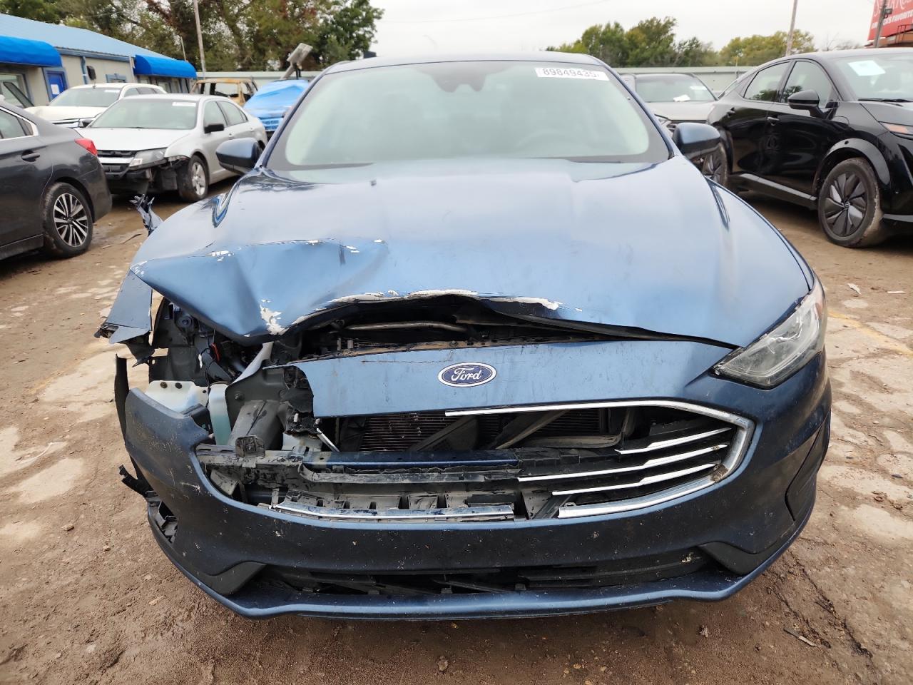 Ford Fusion Se Image 3