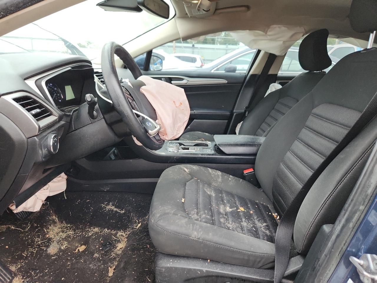 Ford Fusion Se Image 9