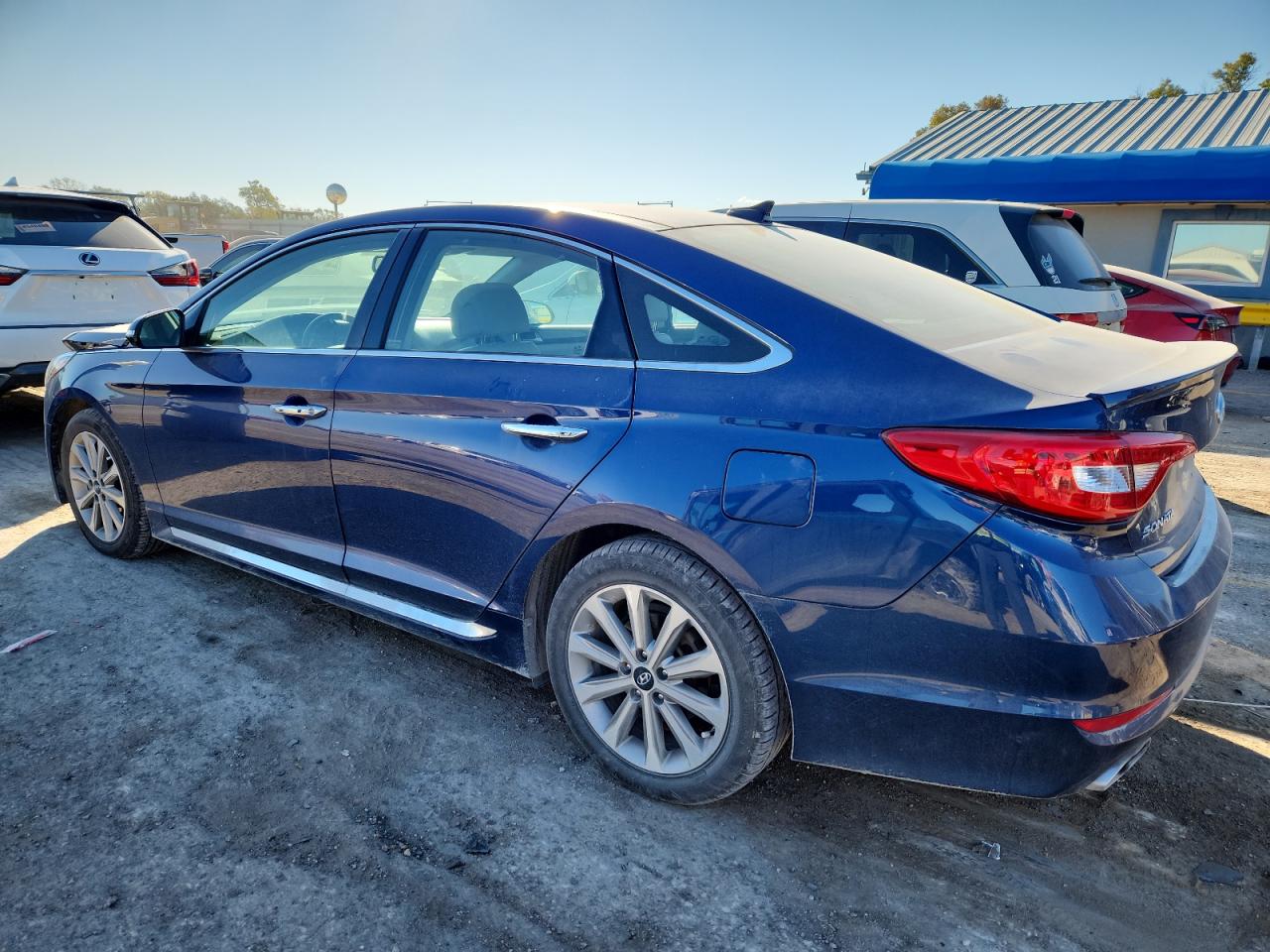 Hyundai SONATA Sport Image 3