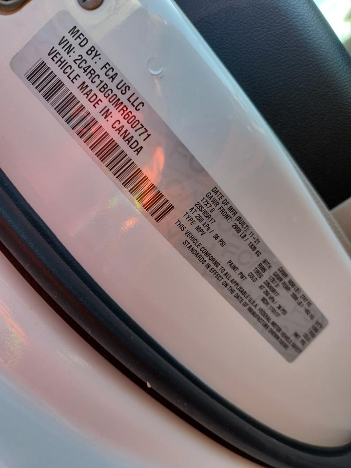 Chrysler Pacifica Touring L Image 11