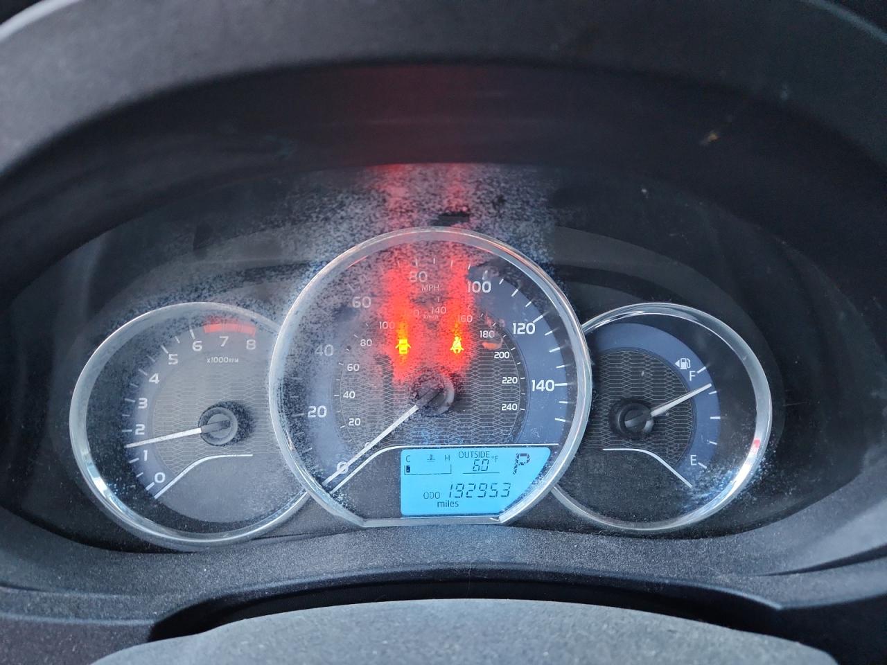 Toyota Corolla L Image 12