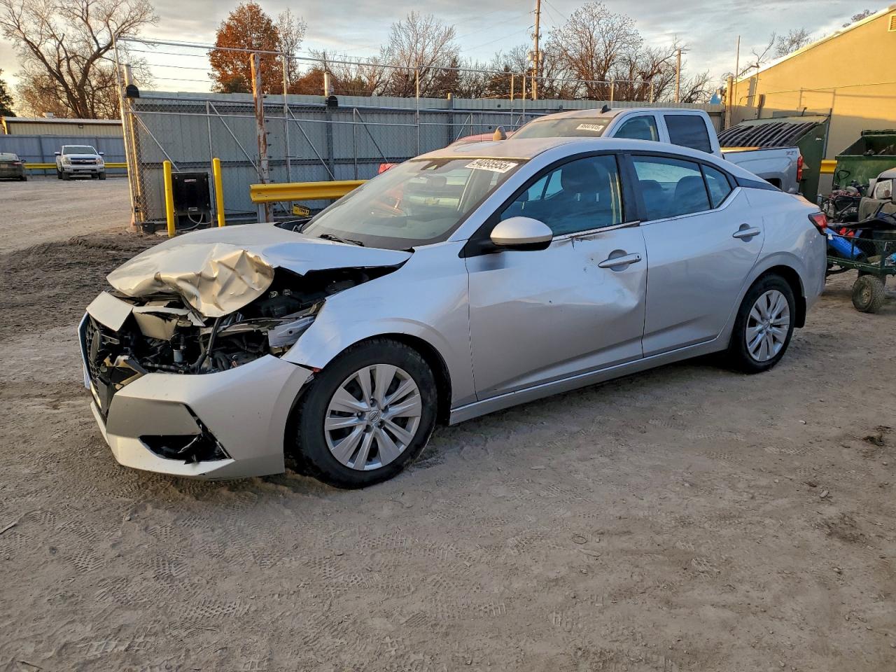 Nissan Sentra S Image 1