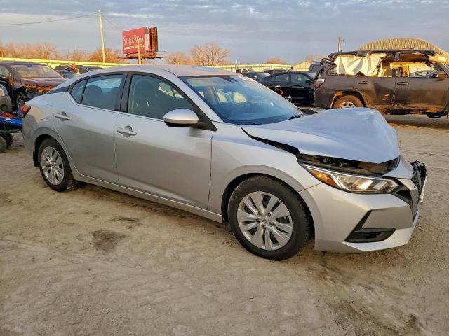 Nissan Sentra S Image 5