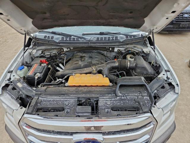 Ford F-150 Supercrew Image 12