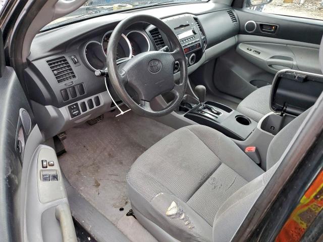 Toyota Tacoma Access Cab Image 5