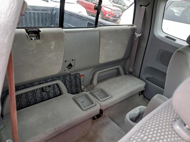 Toyota Tacoma Access Cab Image 4