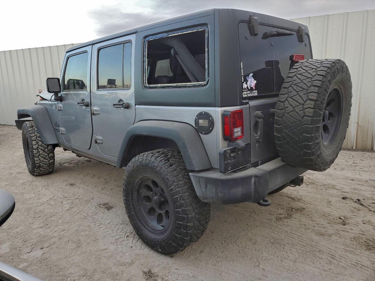 Jeep Wrangler Sport Image 12