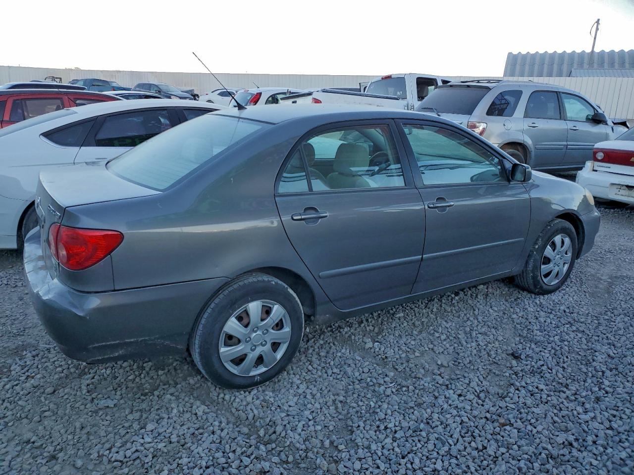 Toyota Corolla Ce Image 5