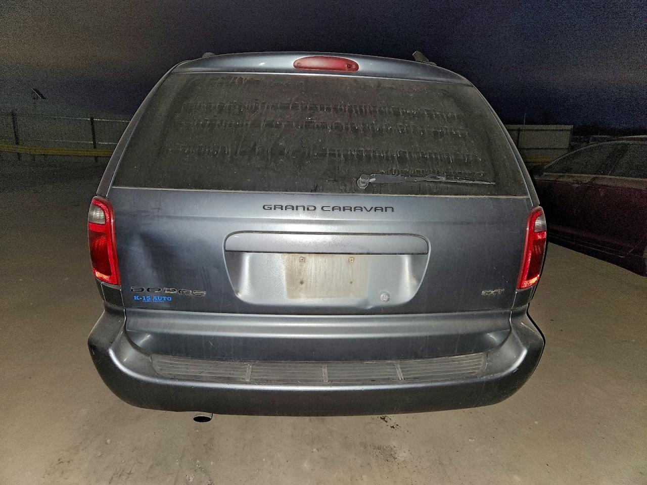 Dodge Caravan Sxt Image 9