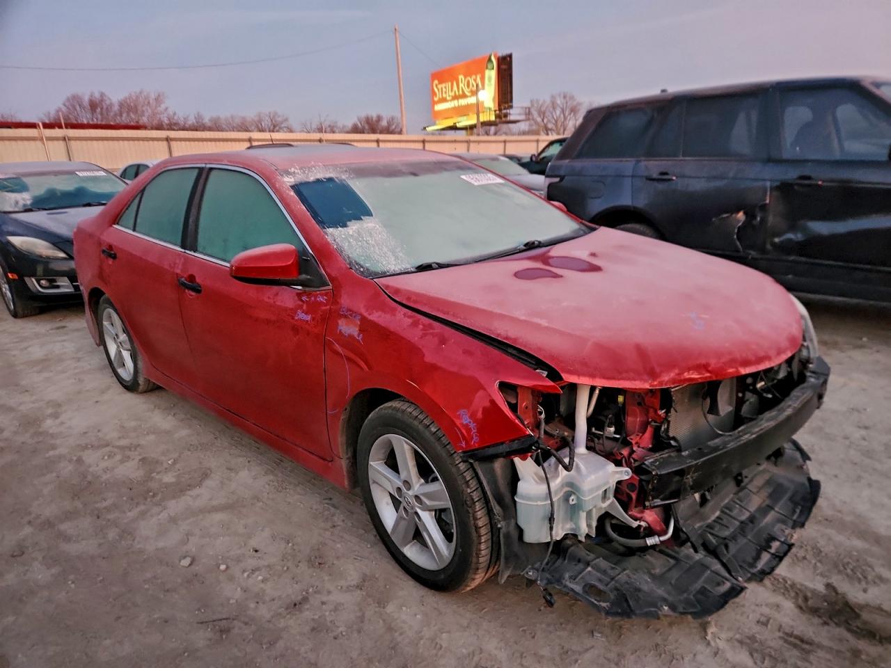 Toyota Camry L Image 5