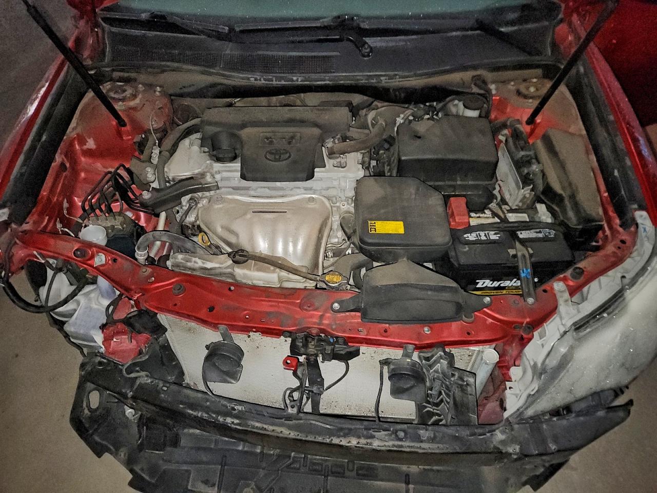 Toyota Camry L Image 12