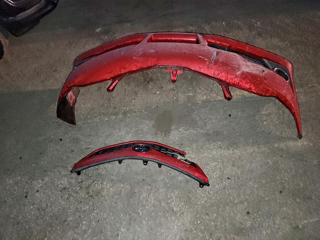 Toyota Camry L Image 10