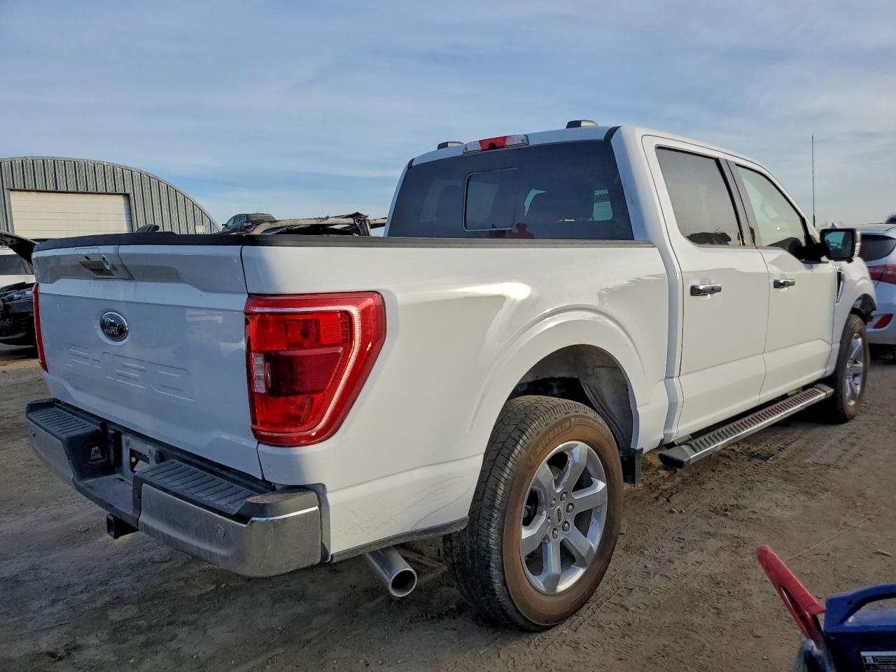 Ford F-150 Supercrew Image 11