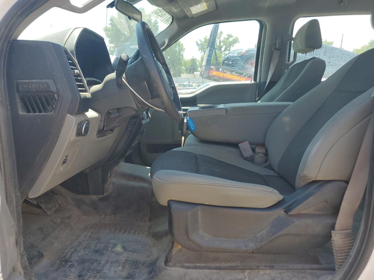 Ford F-150 Supercrew Image 5