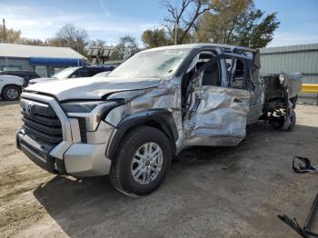  Salvage Toyota Tundra