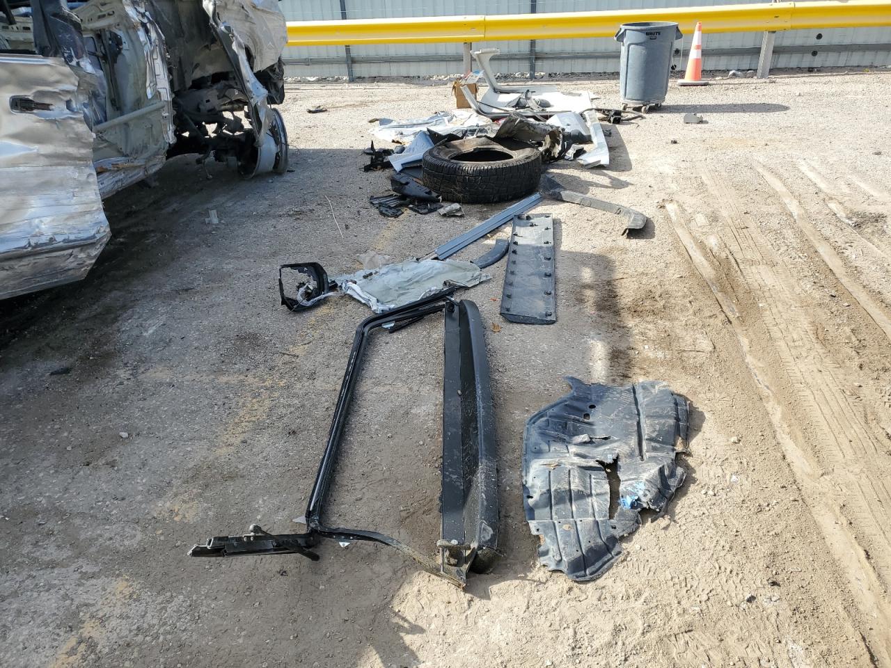 Toyota Tundra Crewmax Sr5 Image 5