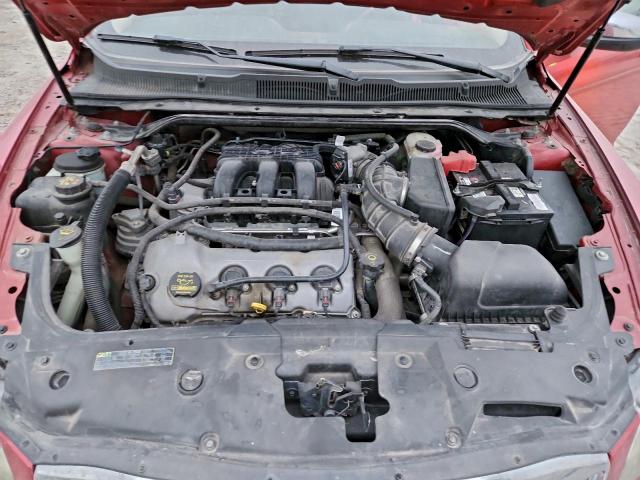 Ford Taurus Limited Image 13