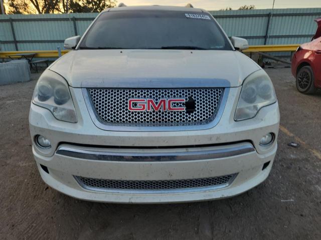 GMC Acadia Denali Image 10