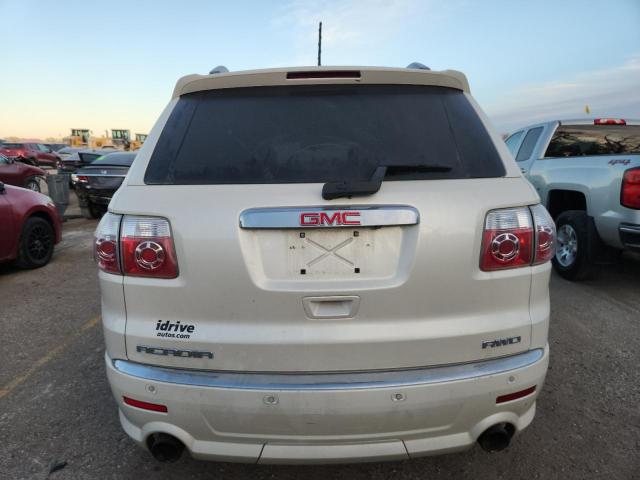 GMC Acadia Denali Image 11