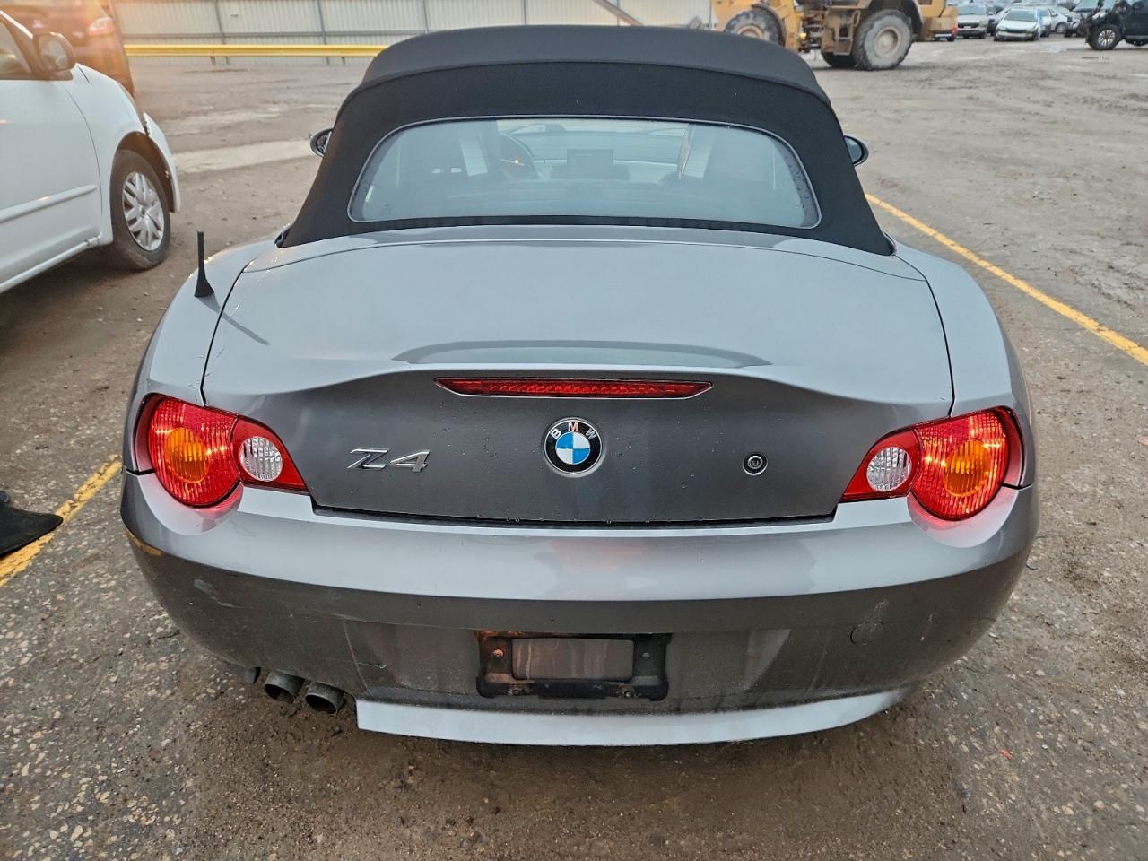 BMW Z Series 2.5 Image 2