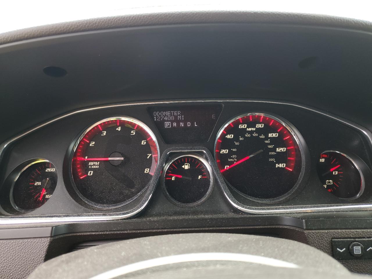 GMC Acadia Denali Image 2