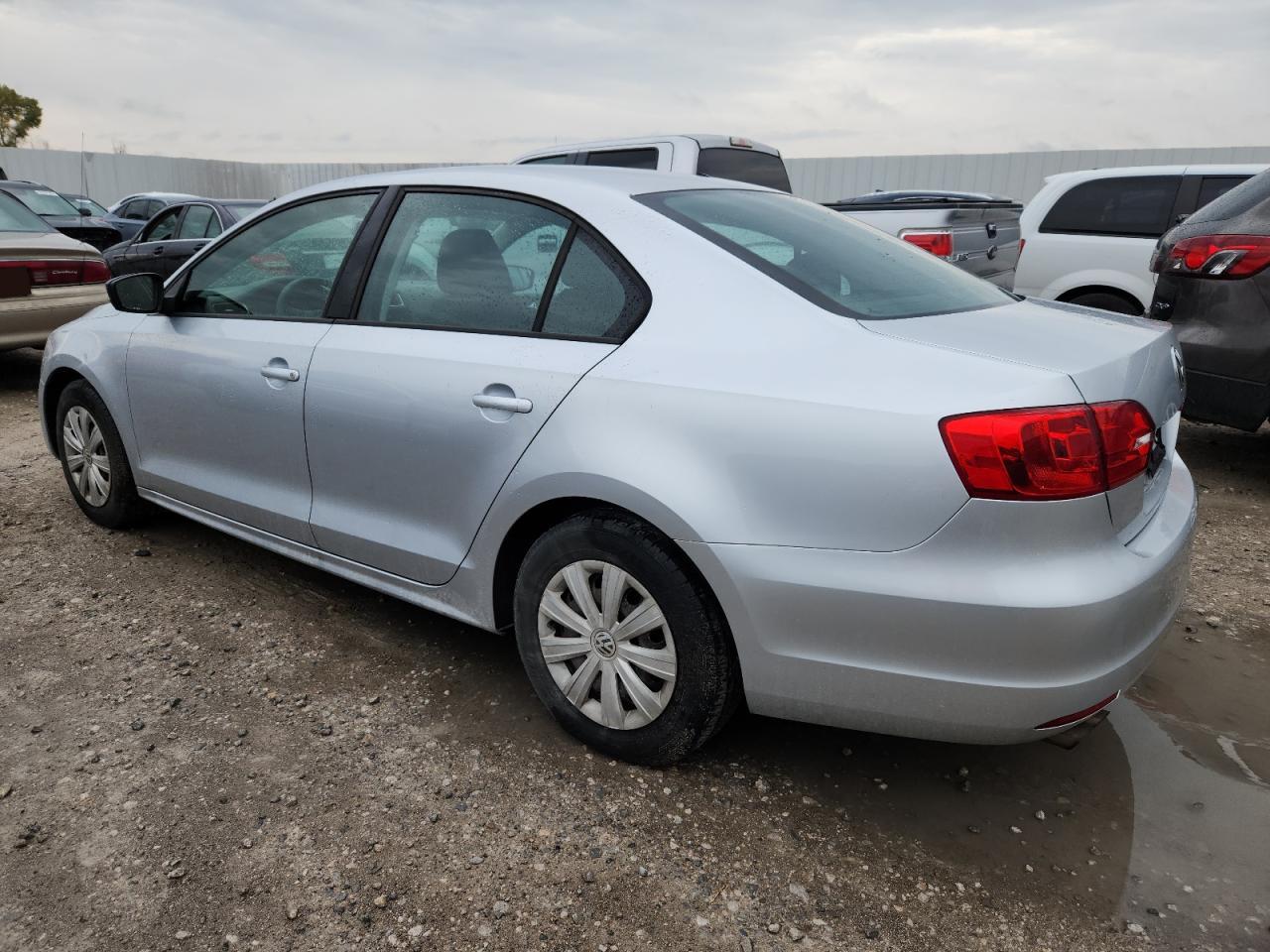 Volkswagen Jetta Base Image 7