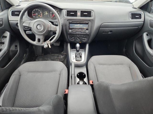 Volkswagen Jetta Base Image 11