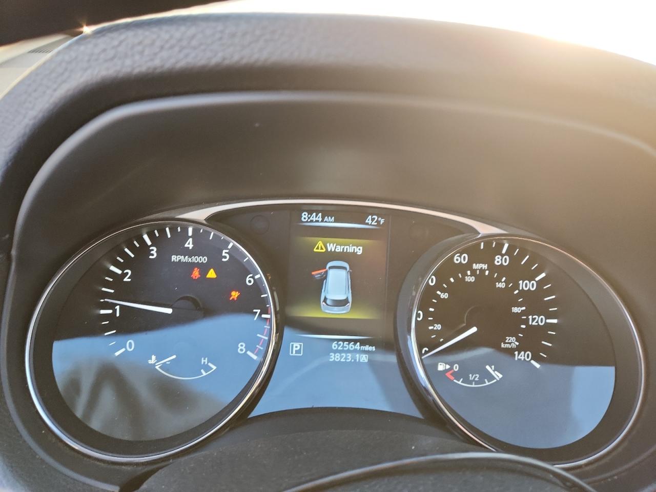 Nissan Rogue S Image 8