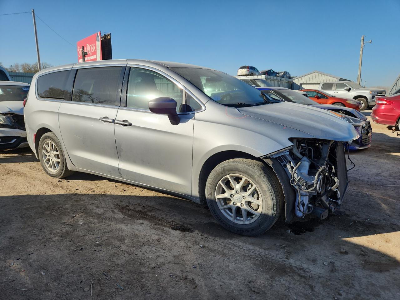 Chrysler Minivan Lx Image 6