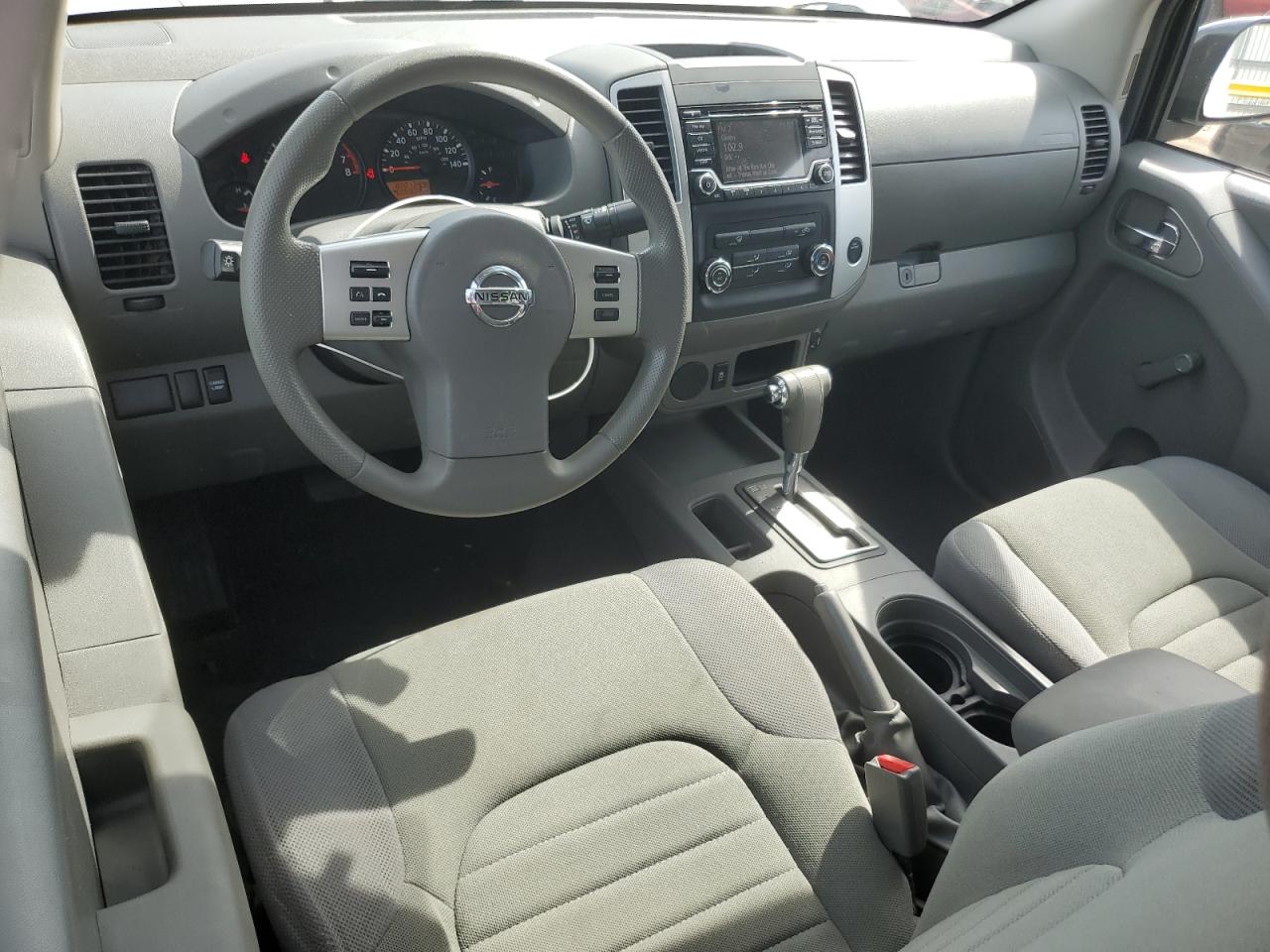 Nissan Frontier S Image 5