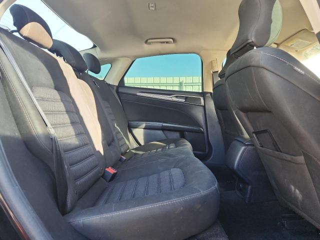 Ford Fusion Se Image 8