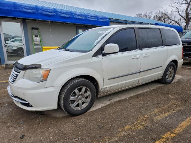  Salvage Chrysler Minivan