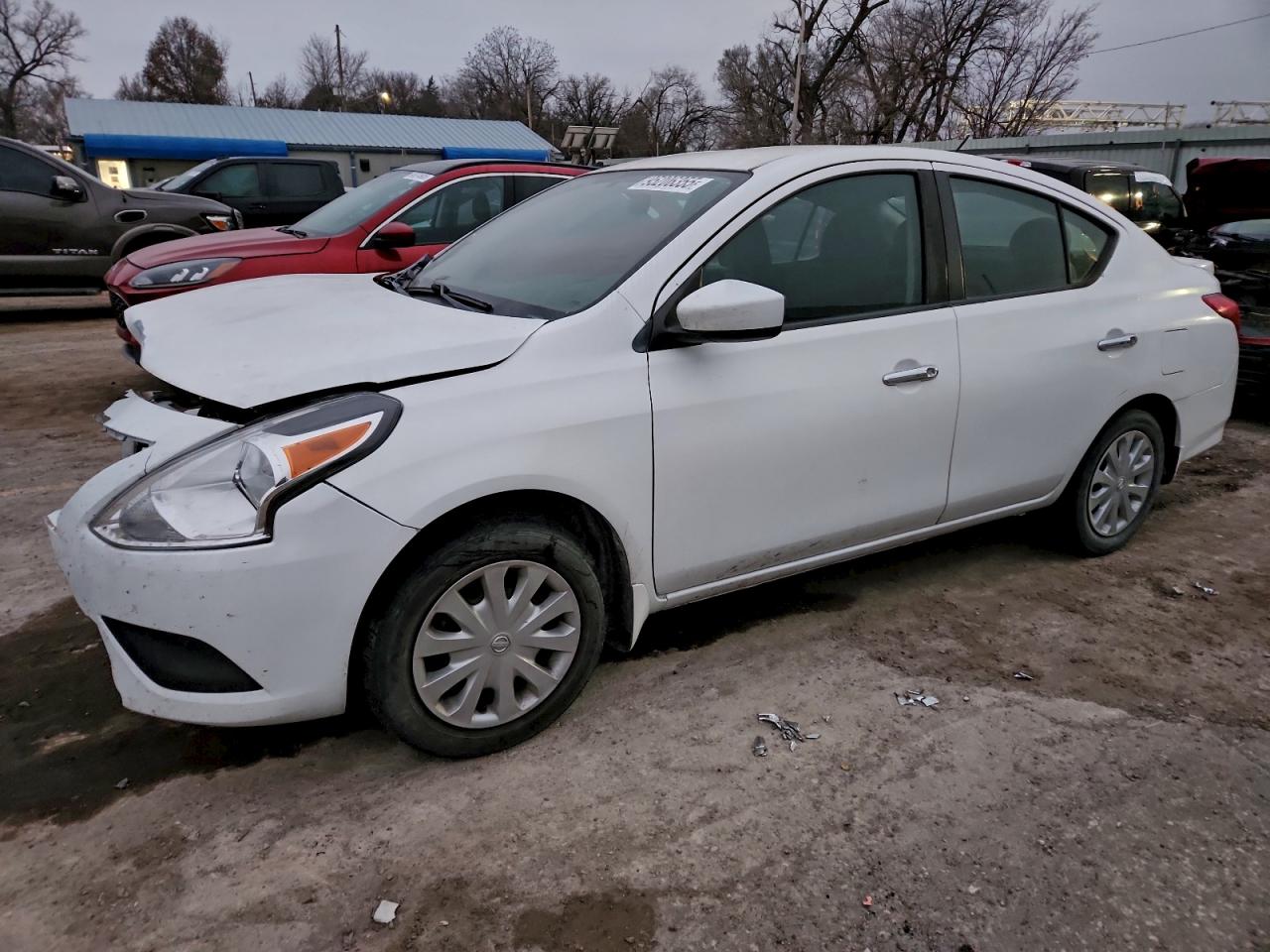Nissan Versa S Image 1