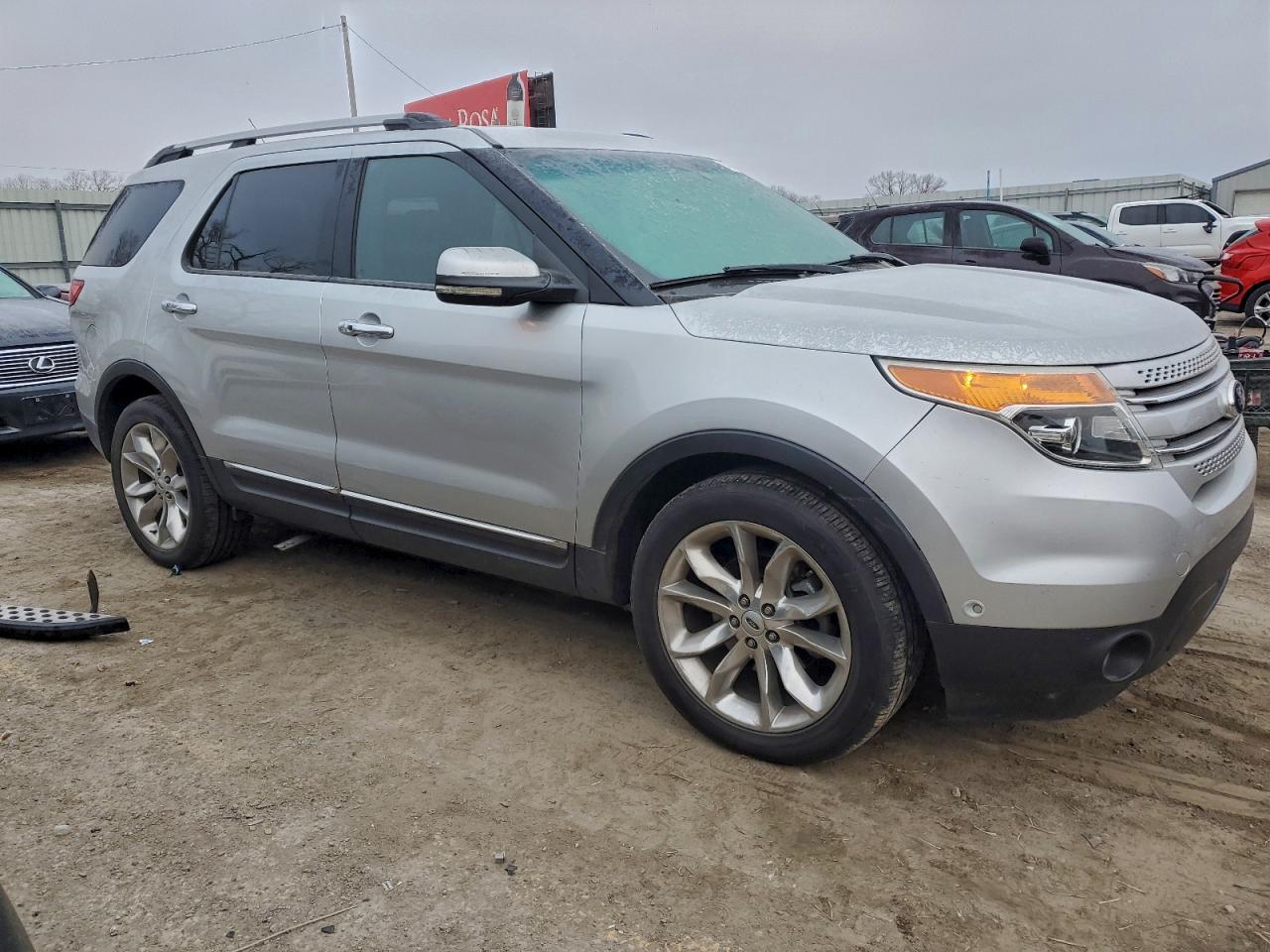Ford Explorer Limited Image 10