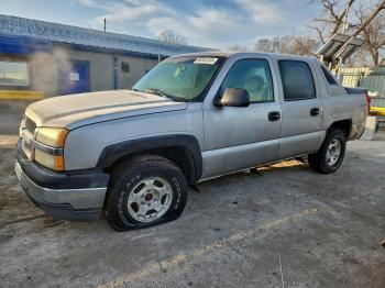  Salvage Chevrolet Avalanche
