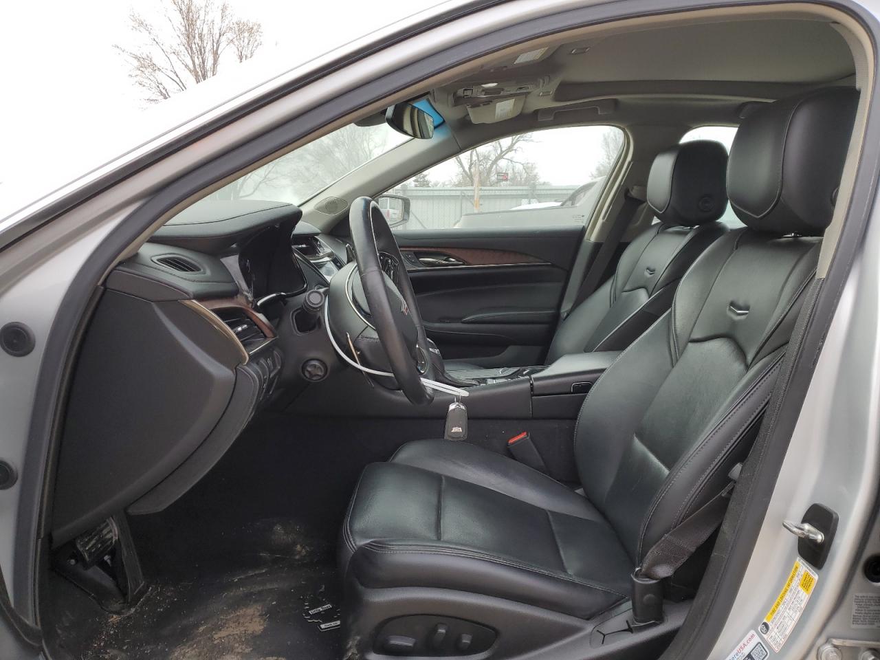 Cadillac CTS Luxury Image 9