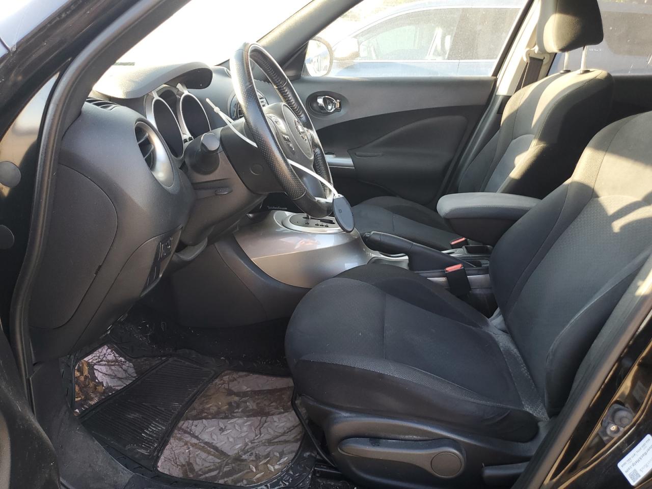 Nissan JUKE S Image 8