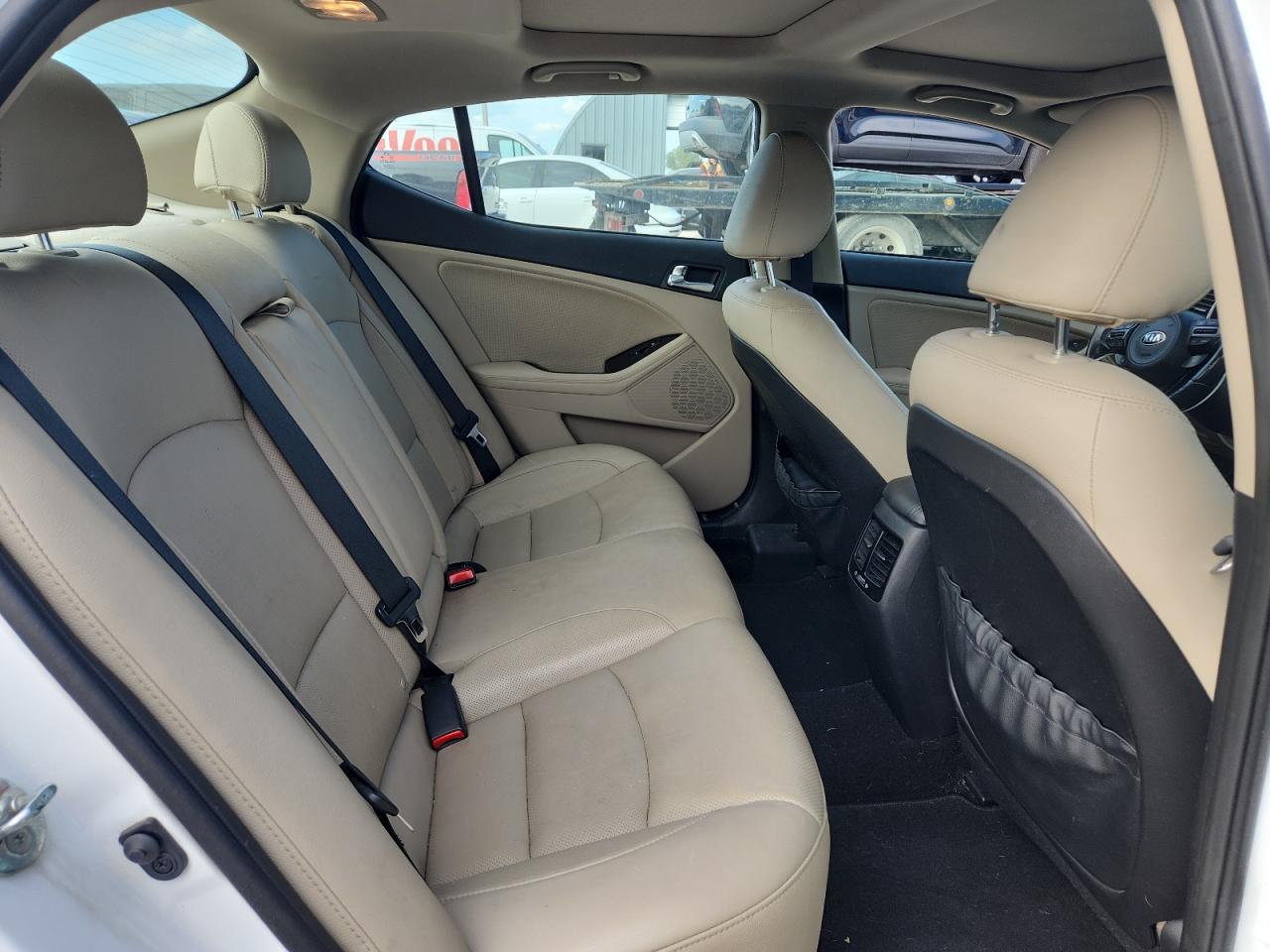 Kia Optima Ex Image 9