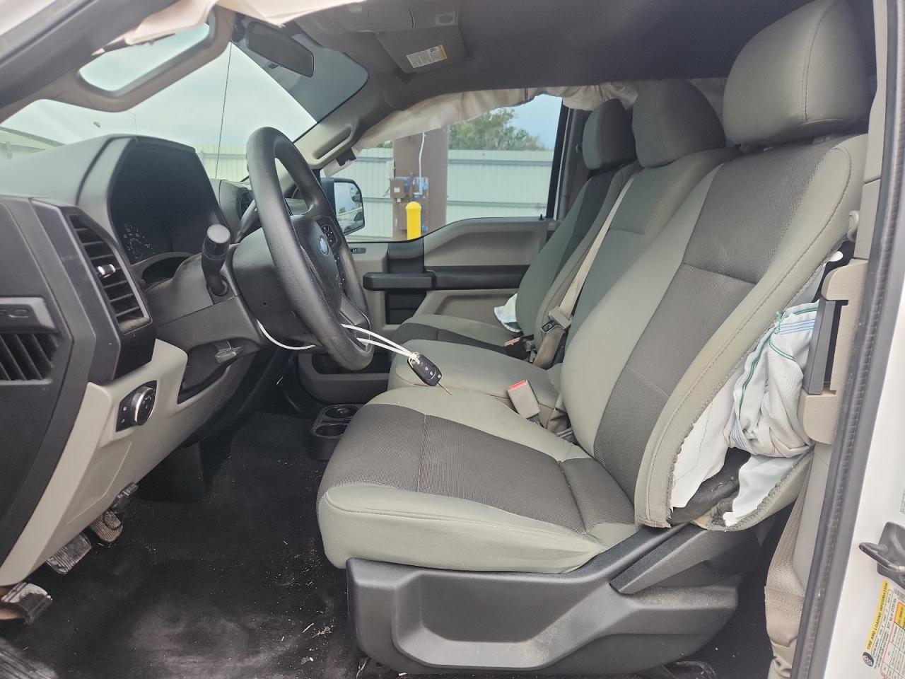 Ford F-150 Super Cab Image 7