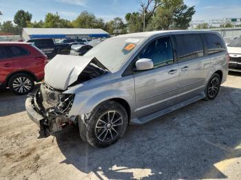  Salvage Dodge Caravan