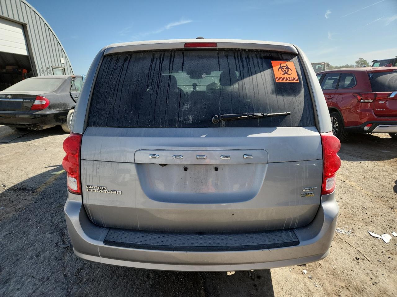 Dodge Caravan Sxt Image 8