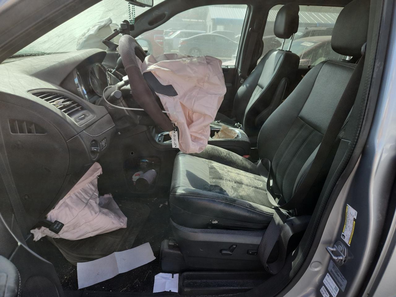 Dodge Caravan Sxt Image 6