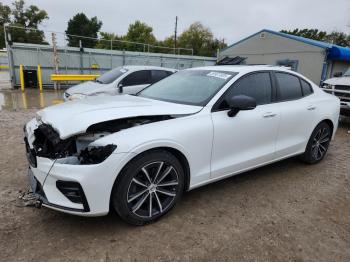  Salvage Volvo S60