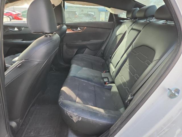 Kia Forte Gt Line Image 2