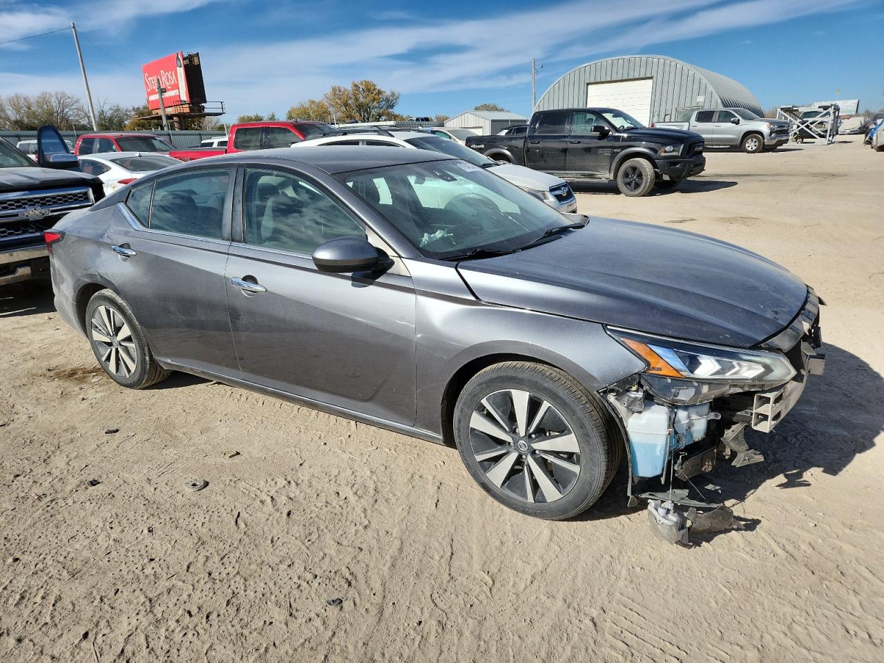 Nissan Altima Sv Image 3