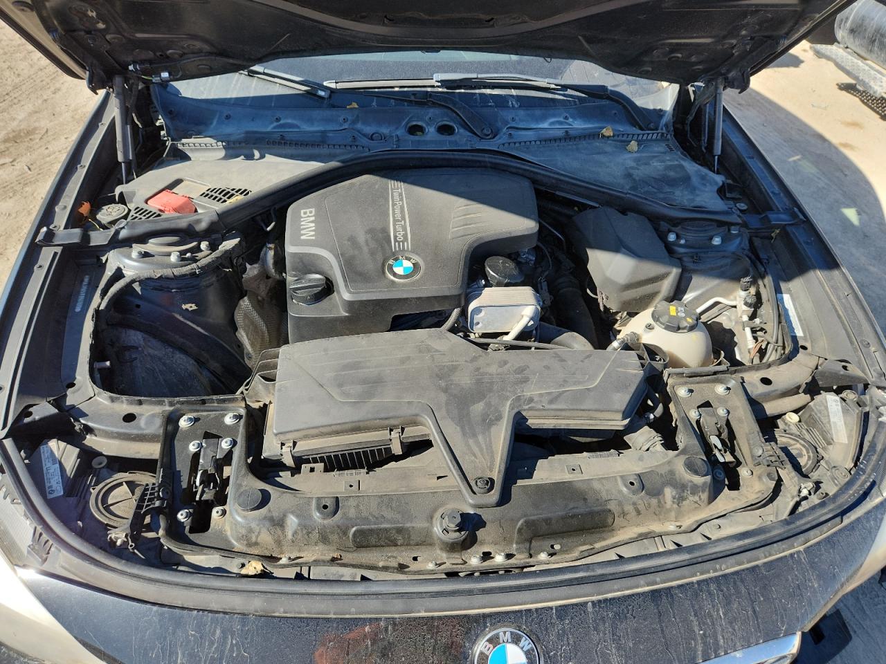 BMW 3 Series Xigt Image 10