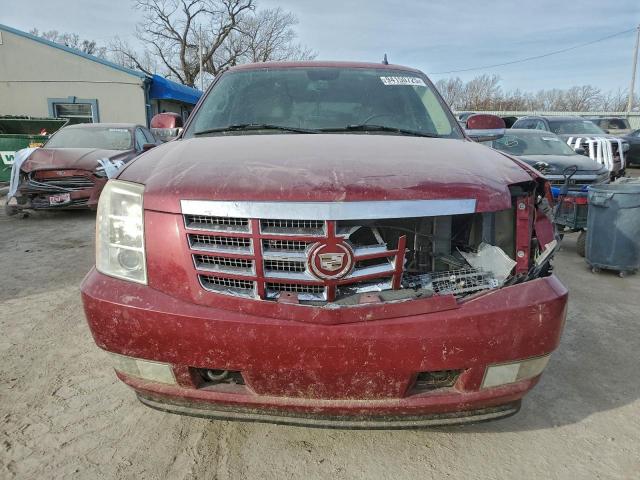 Cadillac Escalade Luxury Image 3