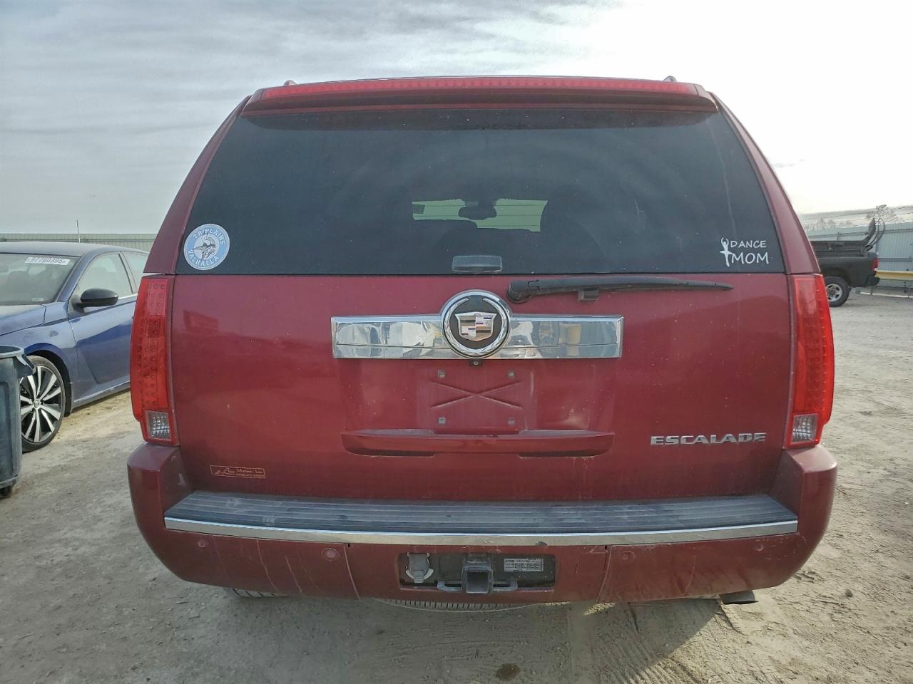 Cadillac Escalade Luxury Image 9